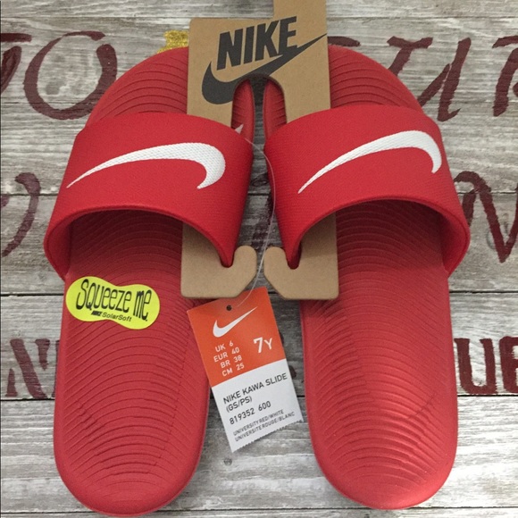nike slides youth size 7